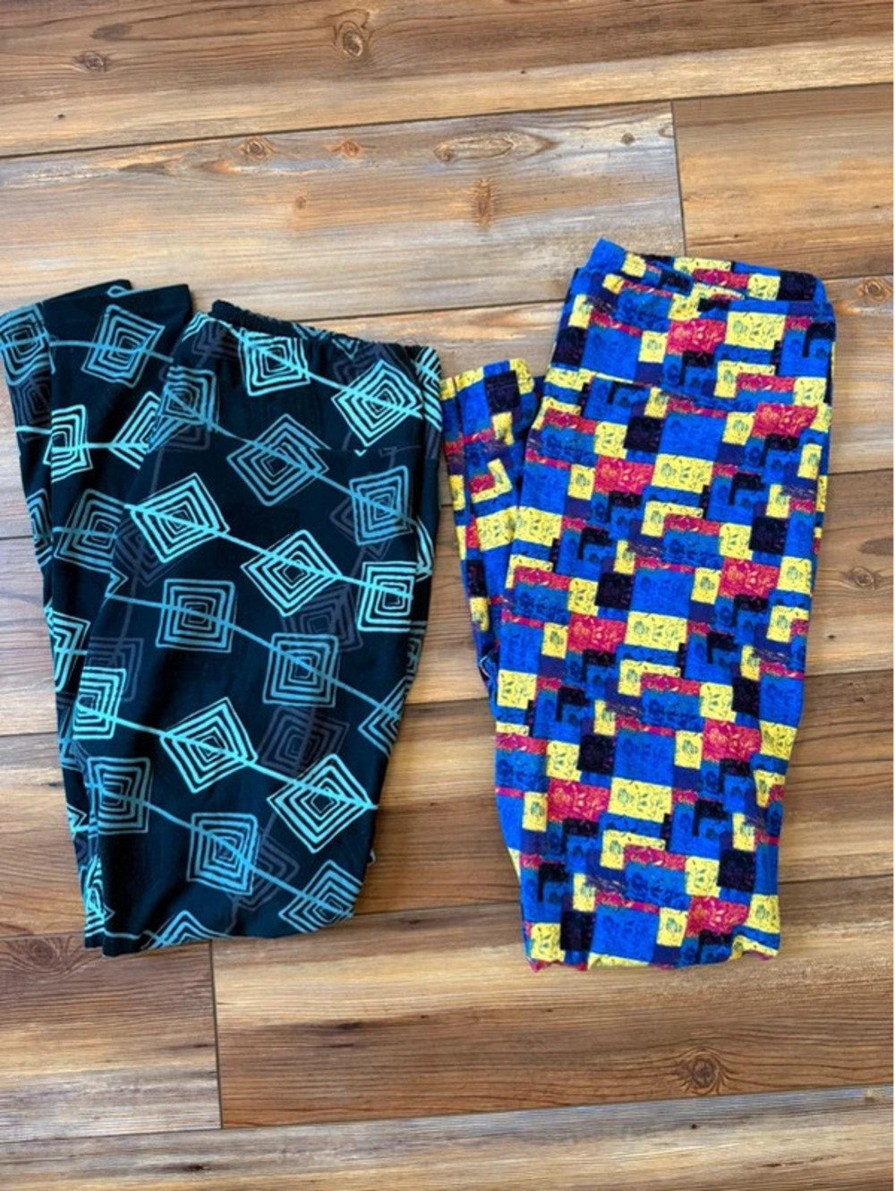 Lularoe tall & curvy leggings bundle of 2 printed